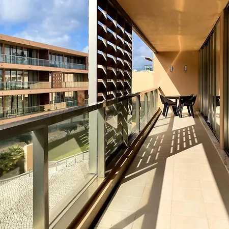 Herdade Dos Salgados,t2 13a 3a,vila Lagoas